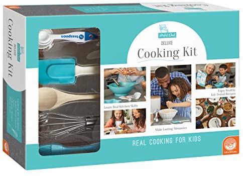 PLAYFUL CHEF: DELUXE COOKING KIT